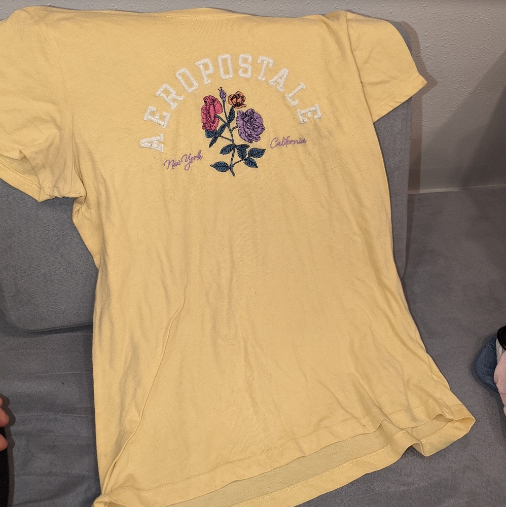 Aeropostale XL girls Rose T shirt